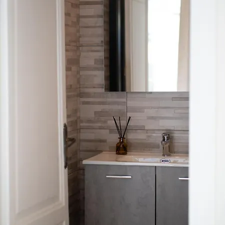 Pgrhome Salandra Rom