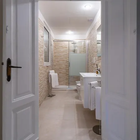 Pgrhome Salandra Rom